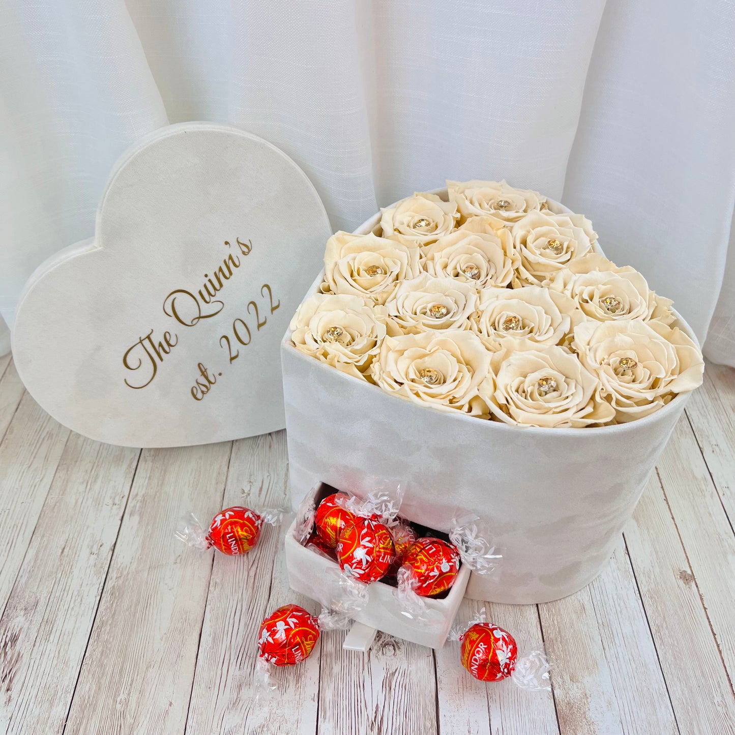 Ivory Velvet Heart Infinity Rose Box  with chocolates - Champagne One Year Roses - Rose Colours divider-Vintage Champagne