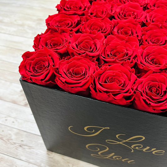 Romantic Infinity Roses | Personalised Forever Rose Boxes - Eternal Roses - Bling Blooms