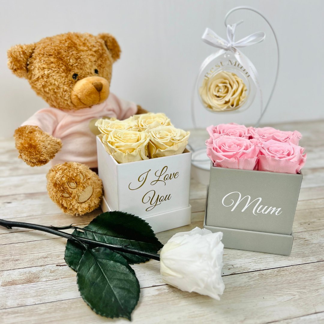 Little Luxuries | Infinity Rose Gifts Under £75 | Bling Blooms
