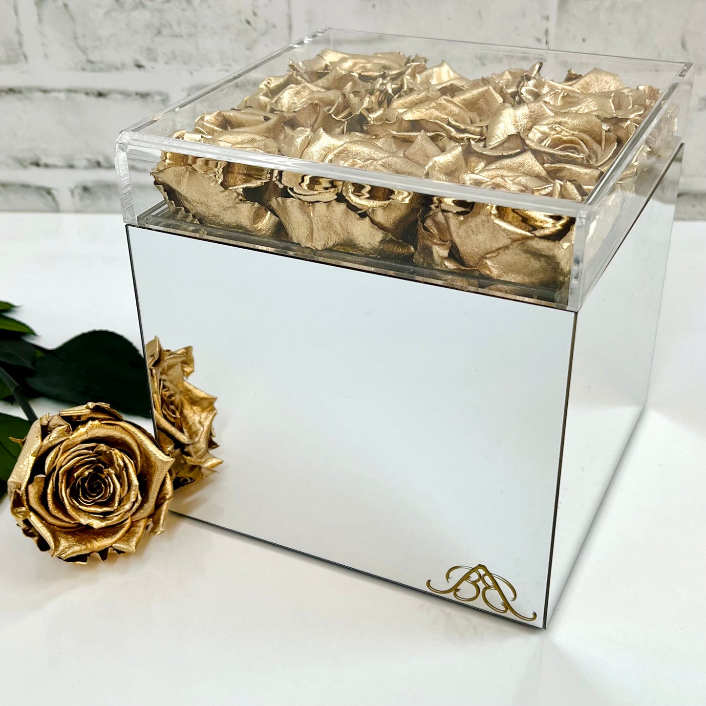 Infinity Rose Mirrored Box - One Year Roses - Personalised Rose Box - Gold Infinity Roses - Rose Colours divider-Glamorous Gold