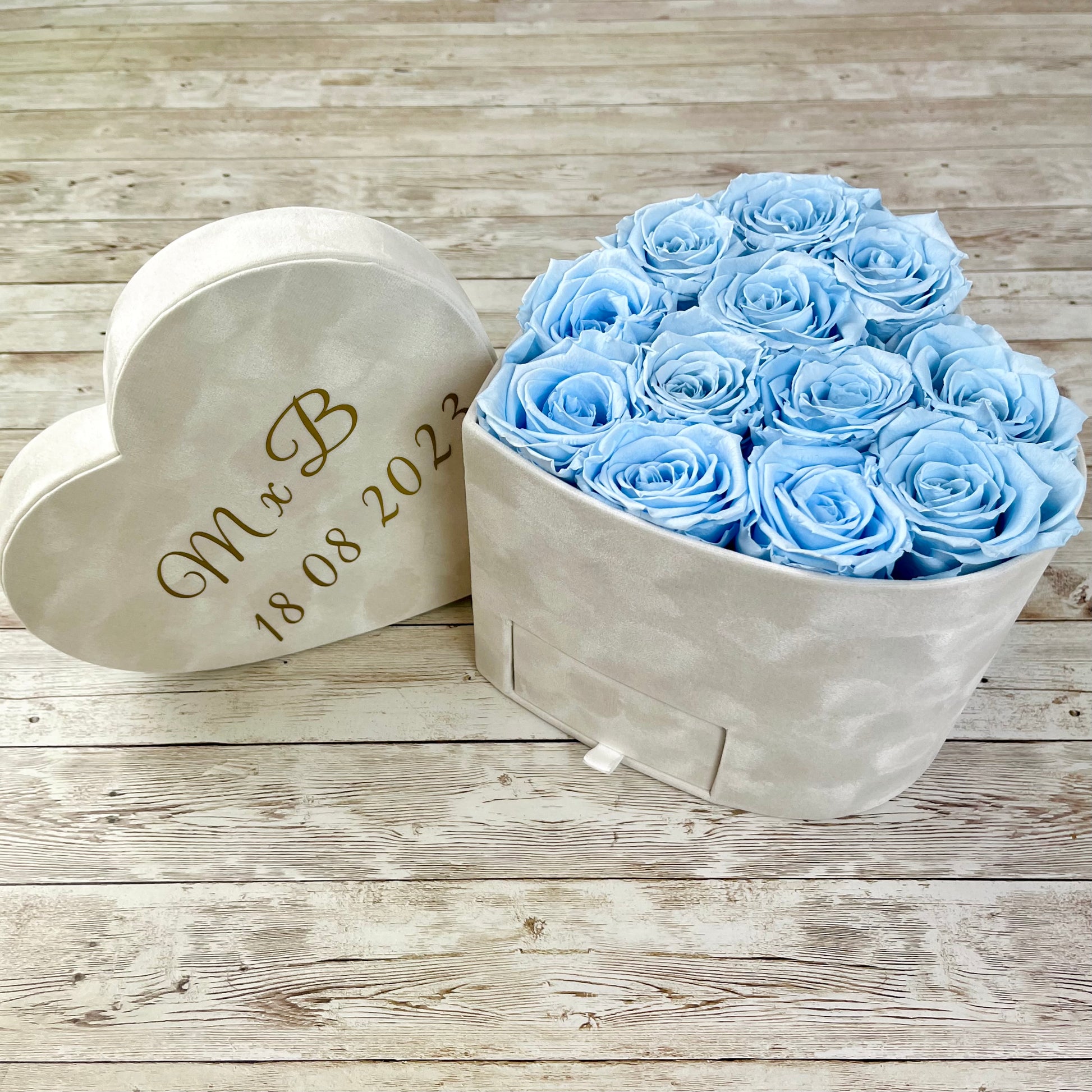Ivory Velvet Heart Infinity Rose Box - Baby Blue Eternal Roses - Forever Roses - Rose Colours divider-Baby Blue