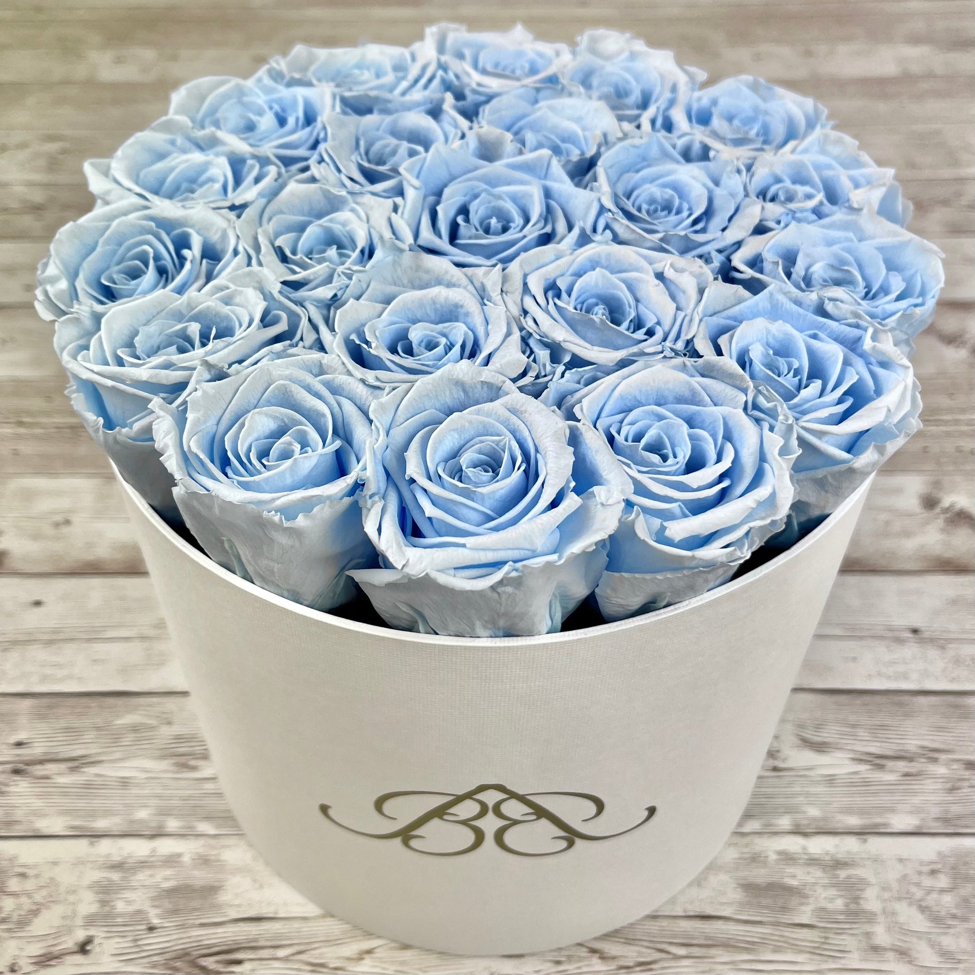 Large Round White Infinity Rose Box - Blue Eternal Roses - Forever Roses - Roses in a box - Rose Colours divider-Baby Blue