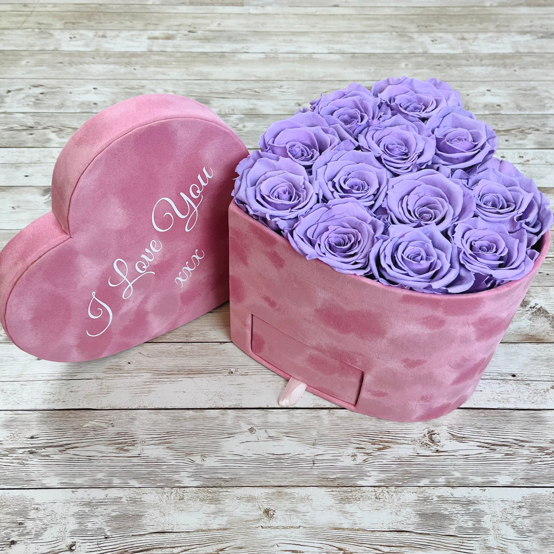 Pink Velvet Heart Infinity Rose Box - Lavender Haze One Year Roses in a Box - Rose Colours divider-Lavender Haze