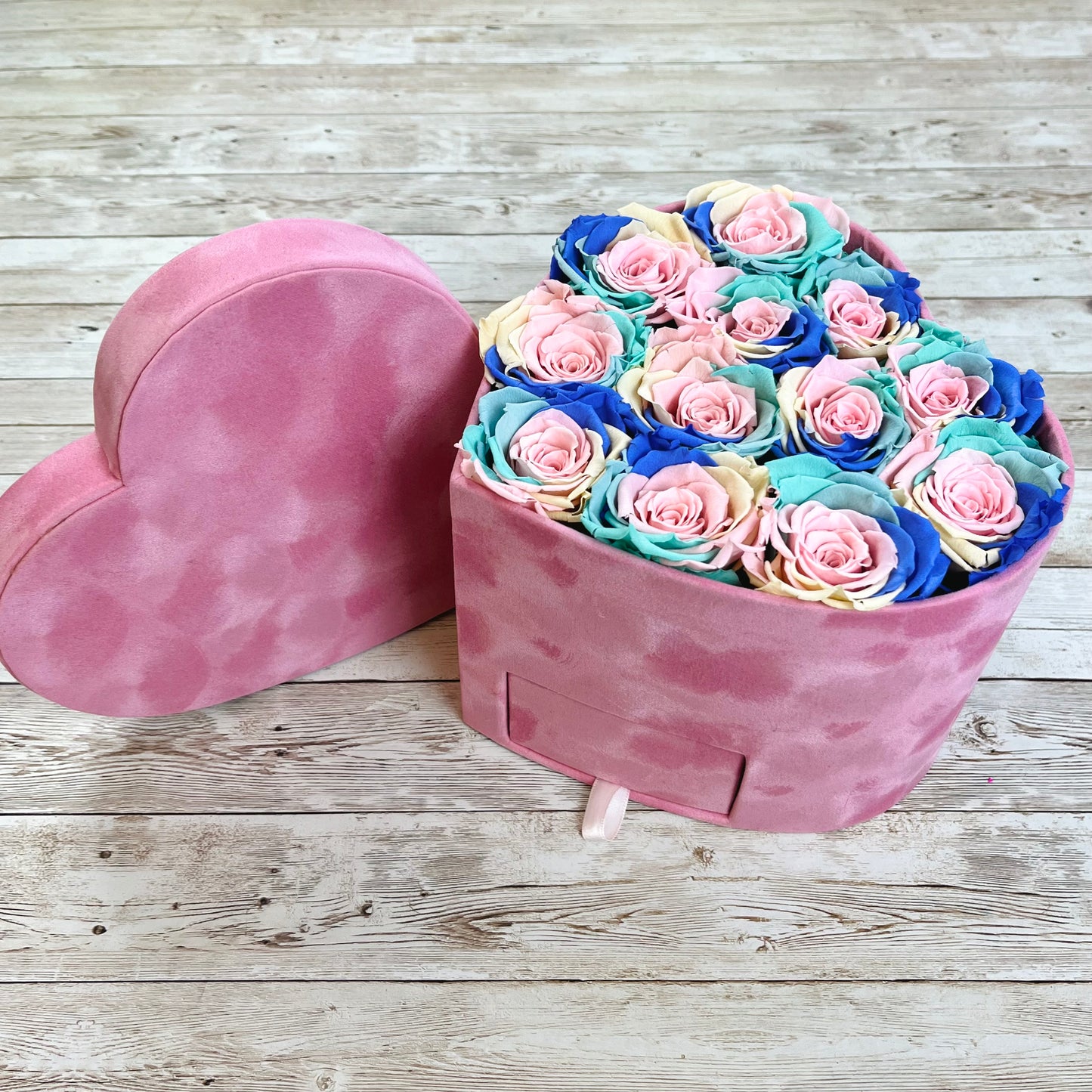 Pink Velvet Heart Infinity Rose Box - Pastel Rainbow One Year Roses in a Box - Rose Colours divider-Pastel Rainbow
