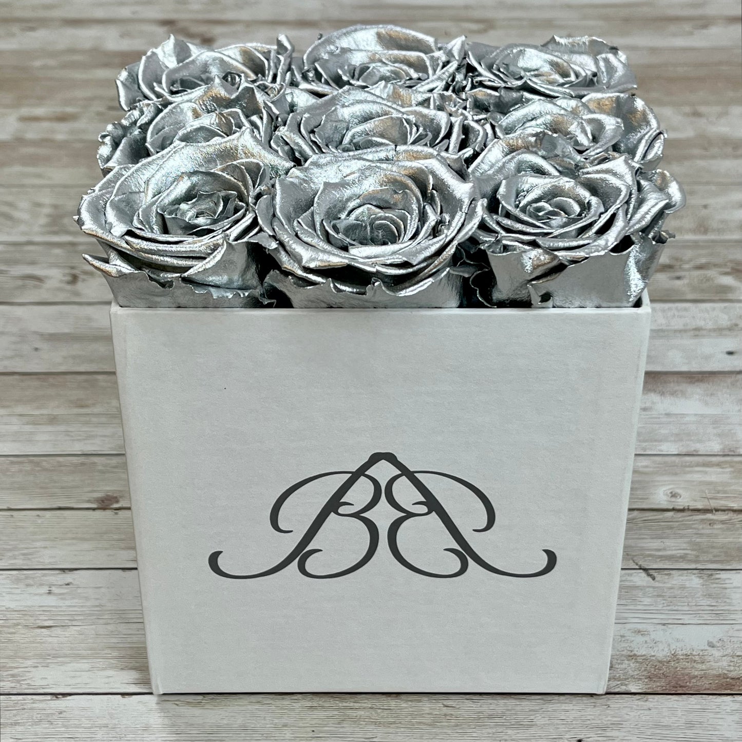 White Square Infinity Rose Box - Eternal Roses - Silver Forever Roses - Rose Colours divider-Silver Sensation