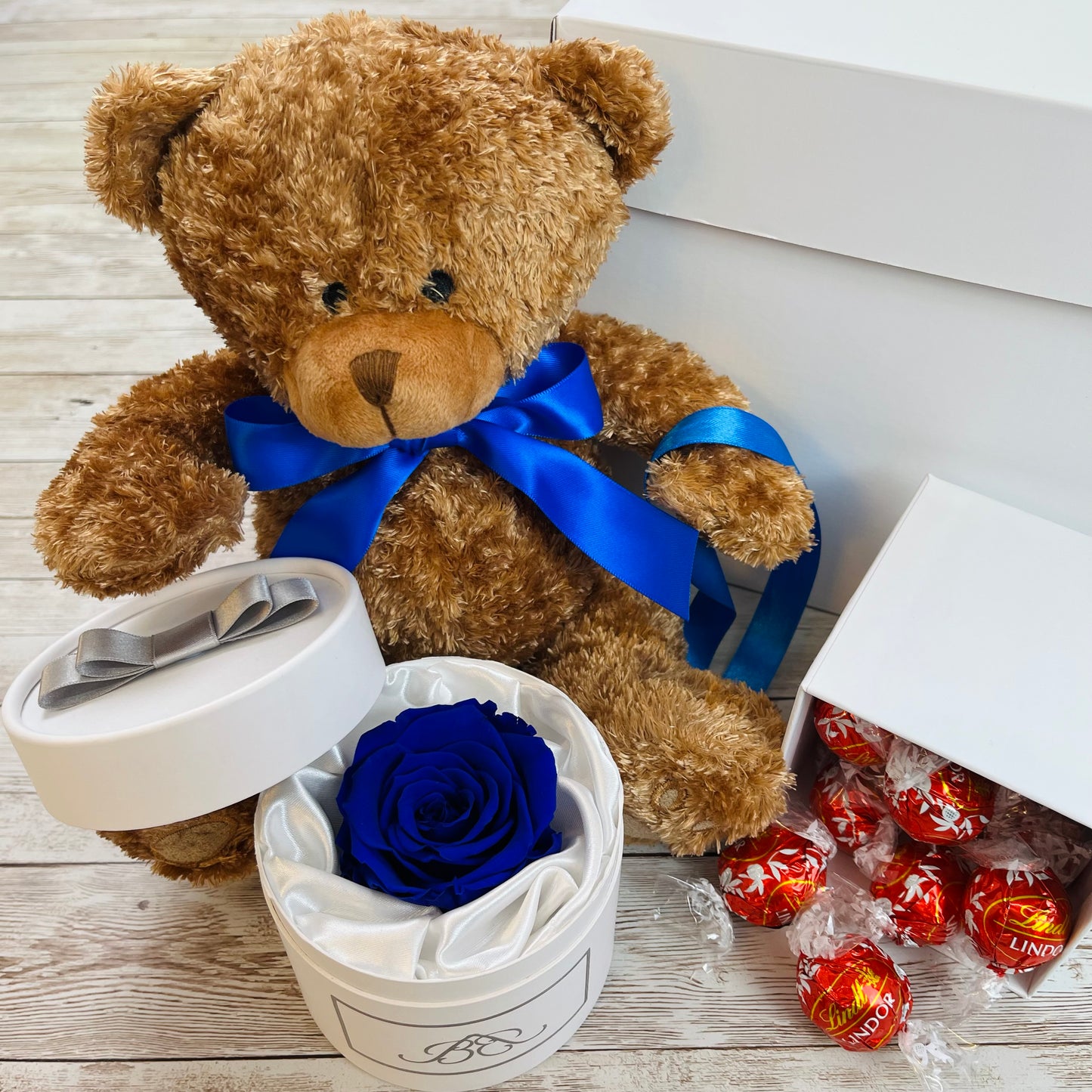 Teddy & Treats Hamper Single Sapphire Blue Infinity Rose - One Year Roses - Rose Colours divider-Sapphire Blue