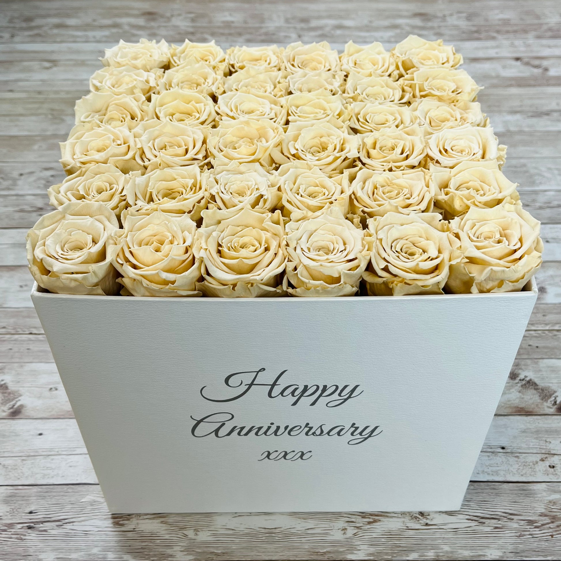 White Square Bloom Box - Infinity Roses - Champagne One Year Roses - Box of Roses - Rose Colours divider-Vintage Champagne