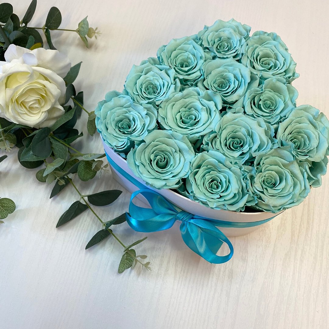 Infinity Rose Heart Box - Tiffany Blue Infinity Roses - One Year Roses - Romantic Gift - Rose Colours divider-Tiffany Blue