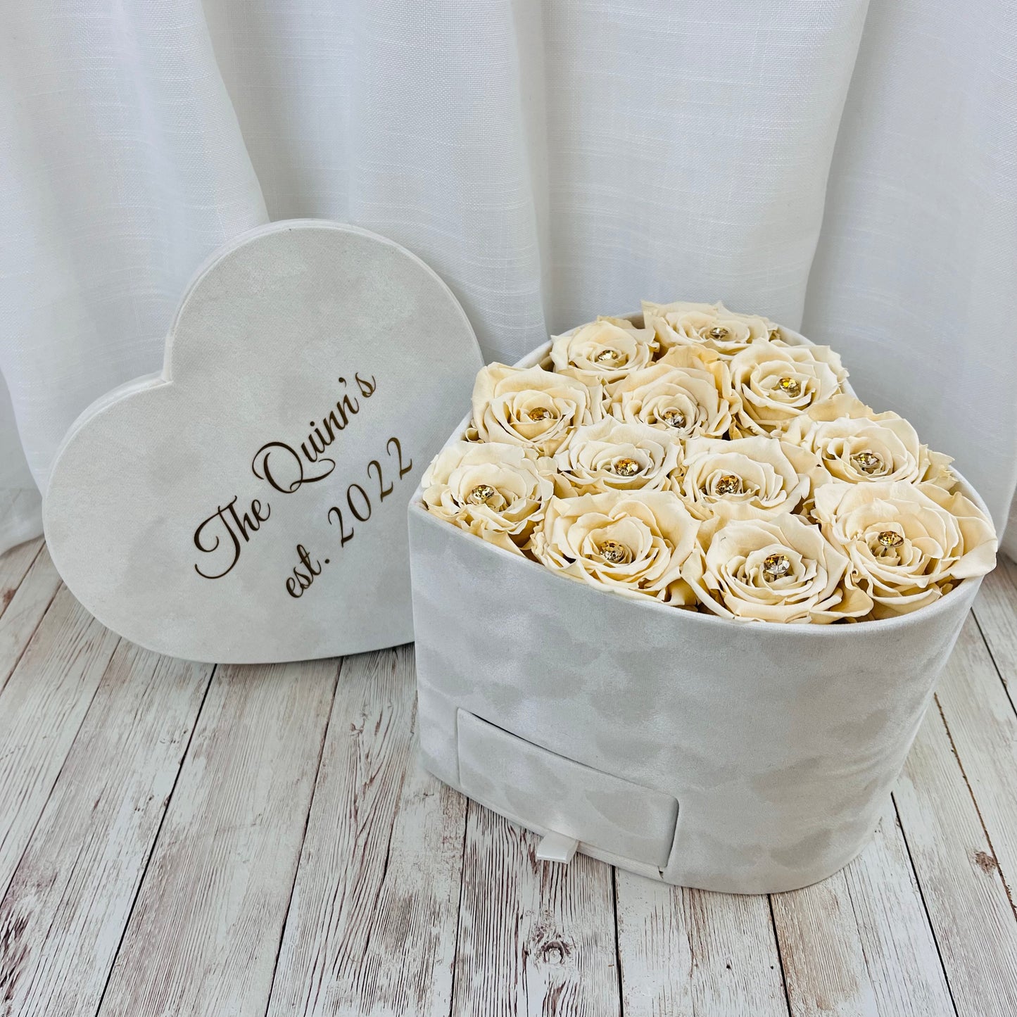 Ivory Velvet Heart Infinity Rose Box - Champagne One Year Roses - Personalised Box - Rose Colours divider-Vintage Champagne