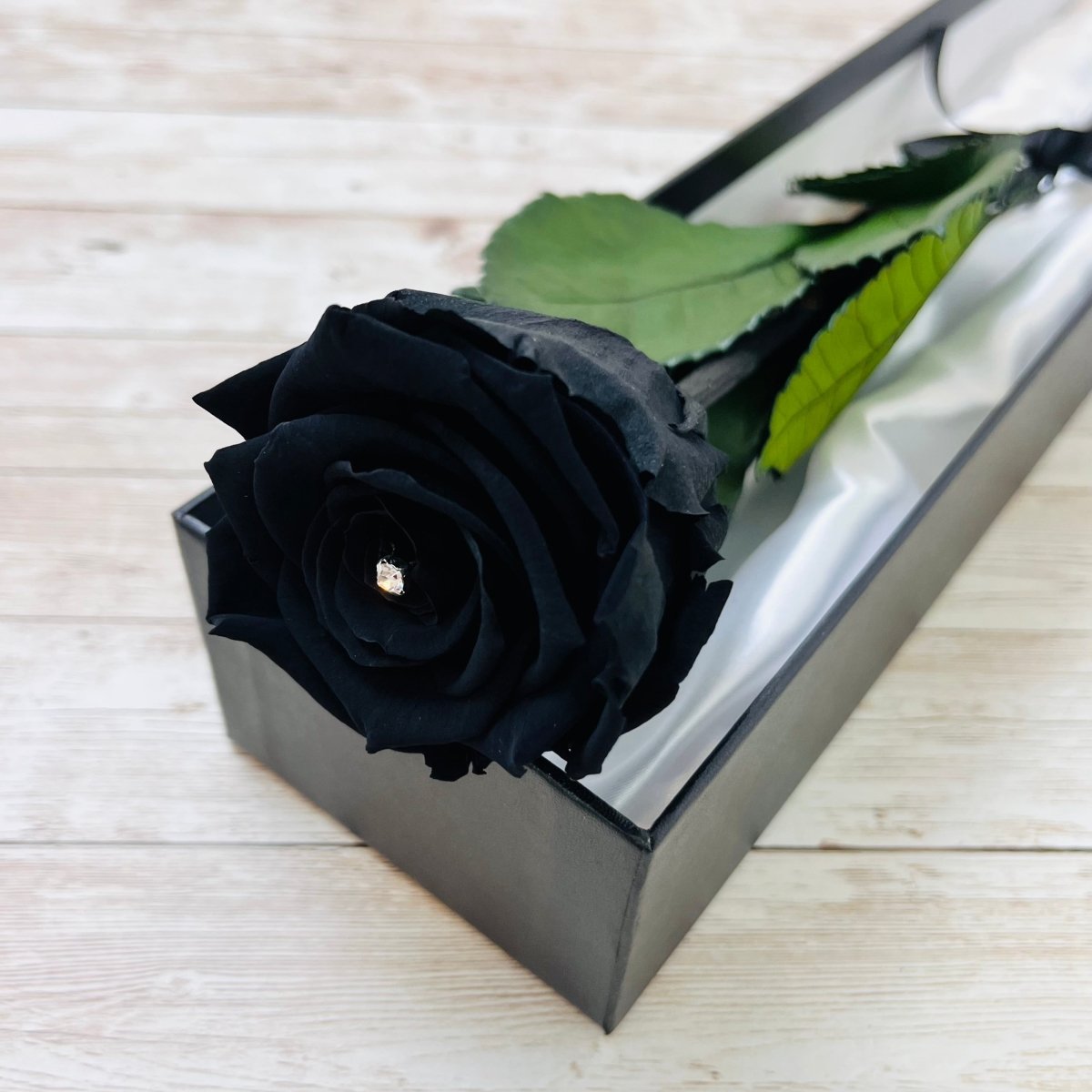 Long Stem Infinity Rose - Black Single Rose - Personalised Box 