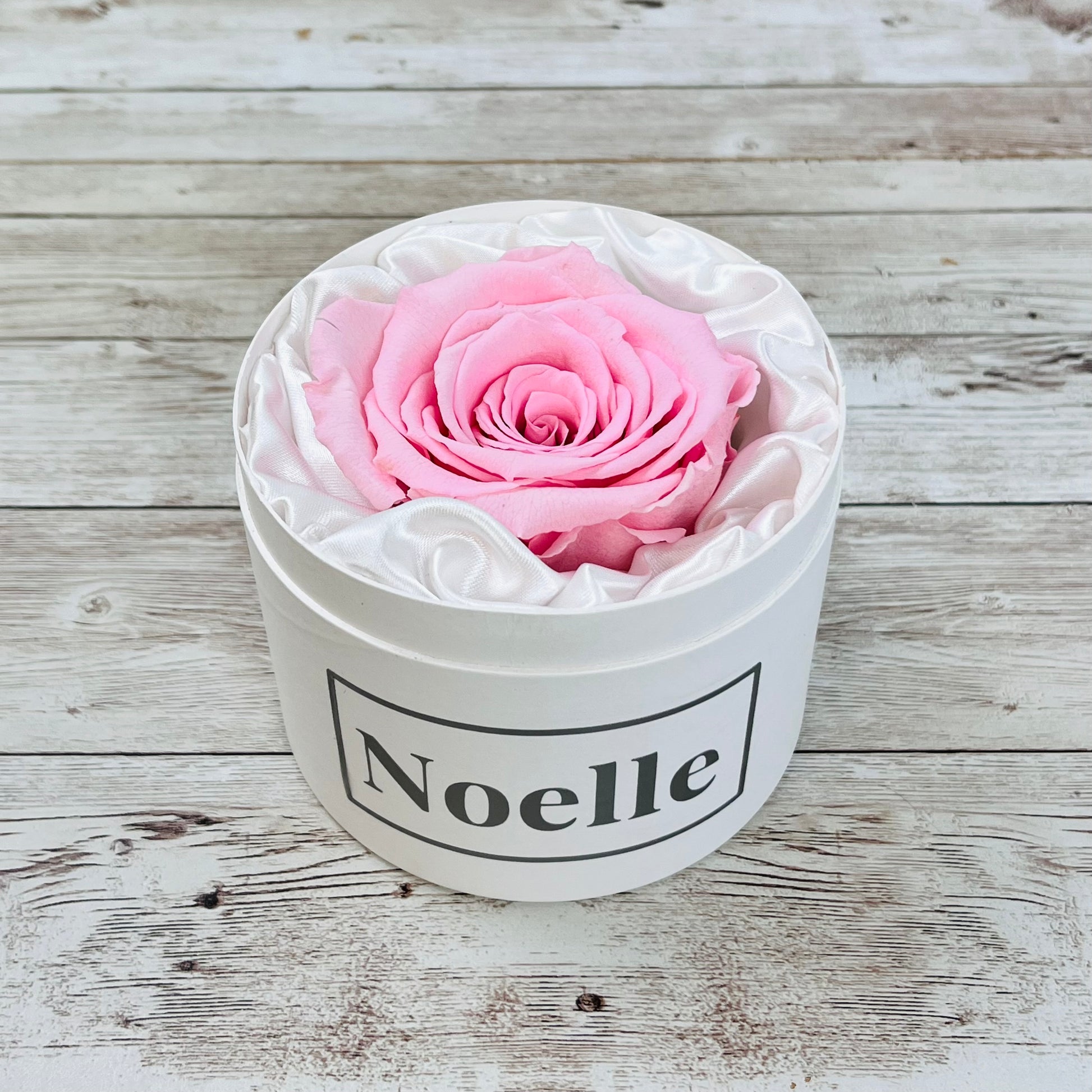 Personalised Mini Rose Hatbox - Single Pink Infinity Rose - One Year Roses  - Rose Colours divider-Petal Pink