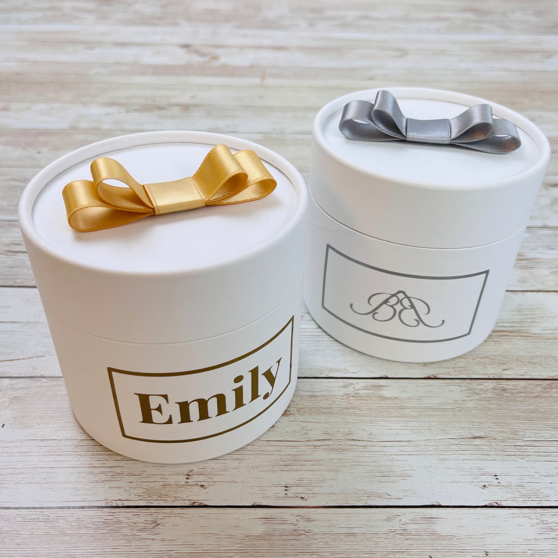 Personalised Mini Rose Hatbox - Single Infinity Rose - One Year Roses 