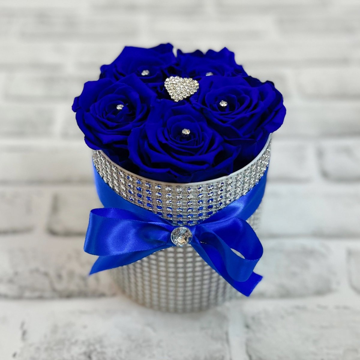 Ultimate Bling Petite Rose Box - Blue Infinity Roses - One Year Roses - Silver Bling - Rose Colours divider-Sapphire Blue